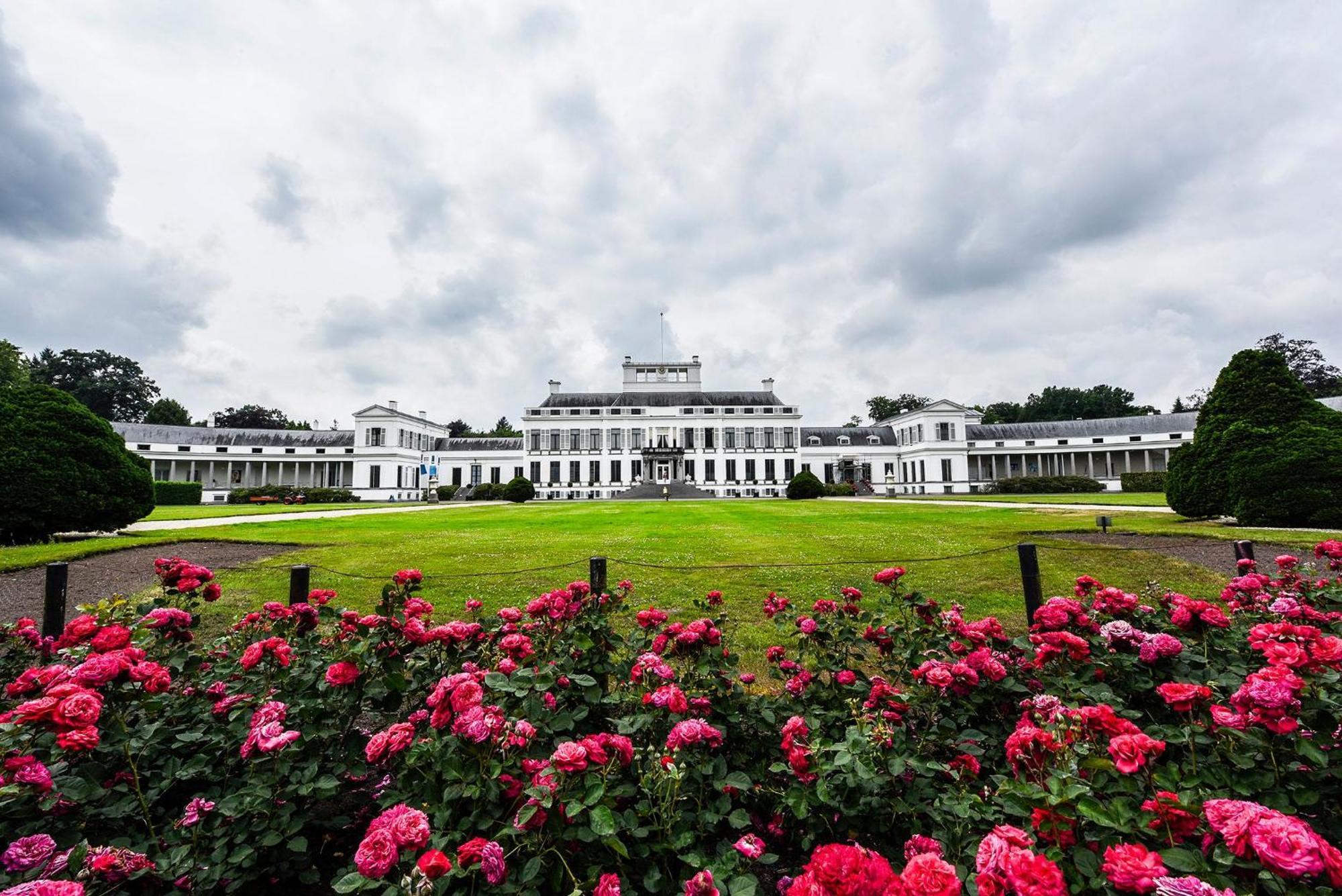 'T Eekhoornnest Villa ซูสท์ ภายนอก รูปภาพ