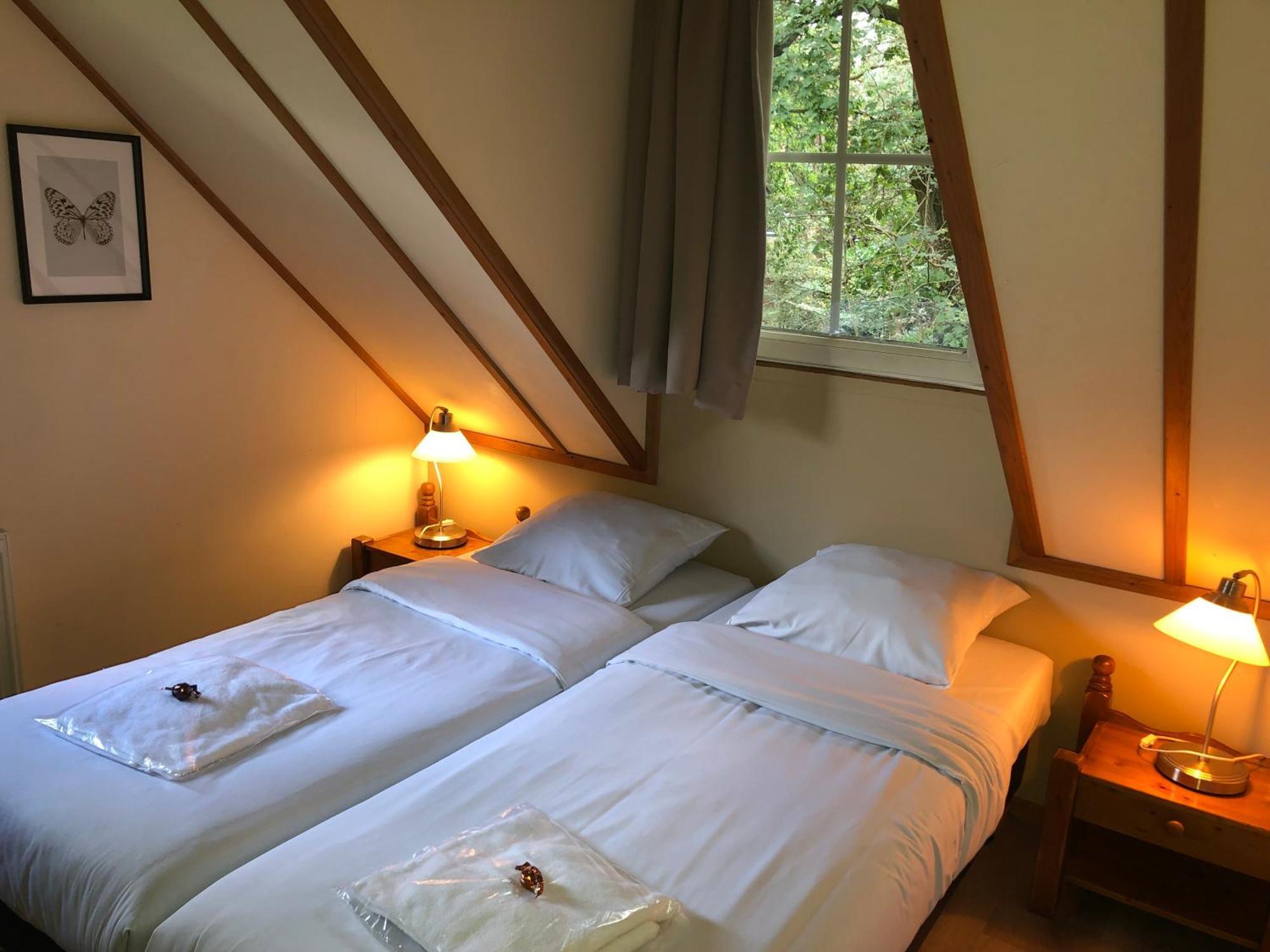 'T Eekhoornnest Villa ซูสท์ ภายนอก รูปภาพ